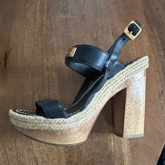 Hunter Gonave black leather, Wood block heel sandal size 7 - Picture 5 of 10